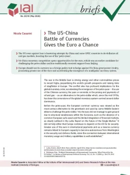 The US-China Battle of Currencies Gives the Euro a Chance