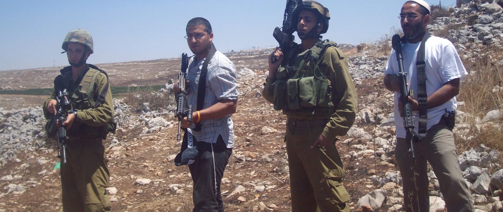 IDF soldiers and Israeli settlers, 7 August 2009